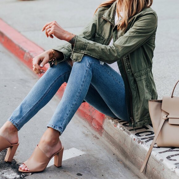 Vince Camuto Hanna slide sandals - Picture 3 of 3